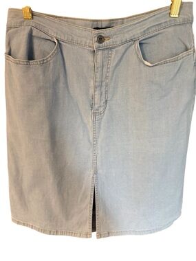 GAP Lightweight Wash Denim Skirt with Front Slit Sz.8 GUC